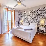Oda ve Kahvaltı Il Tiglio 4*